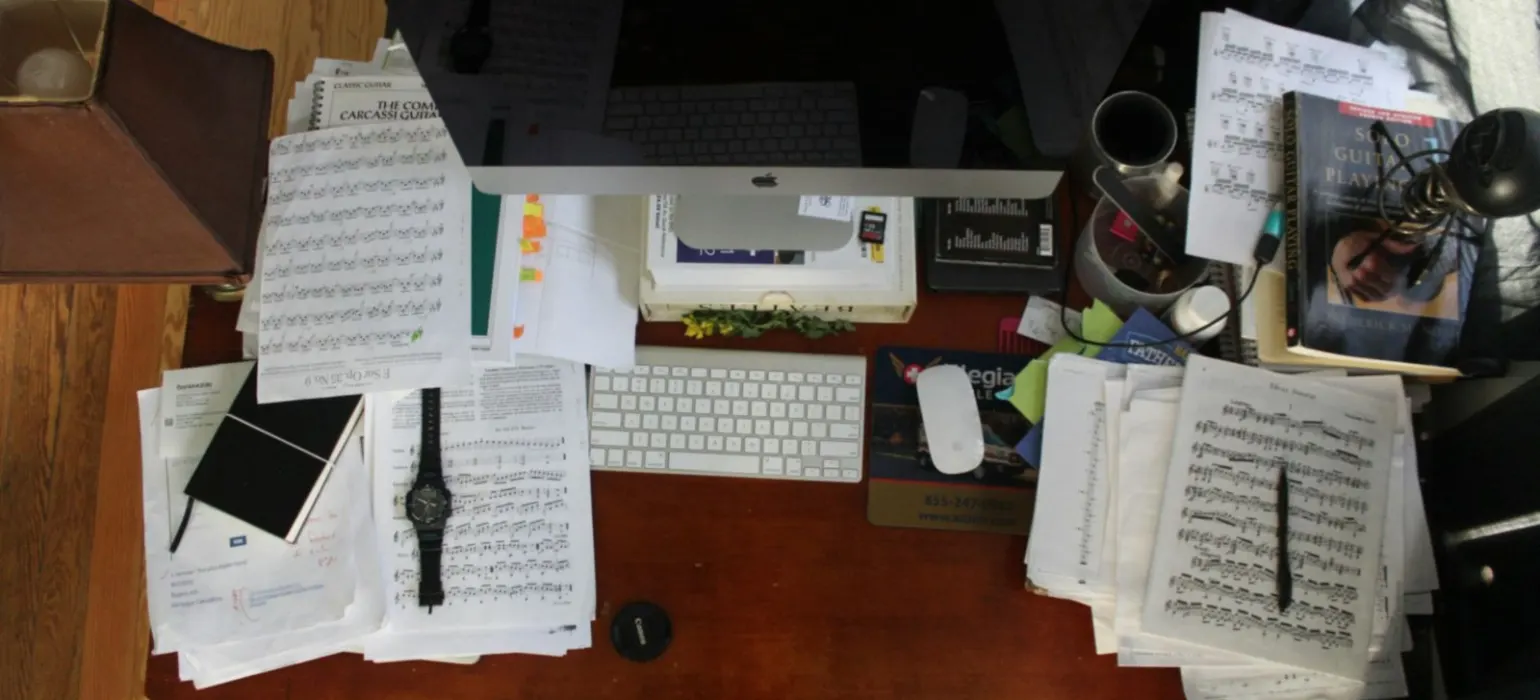Silver iMac with Magic Mouse and Keyboard